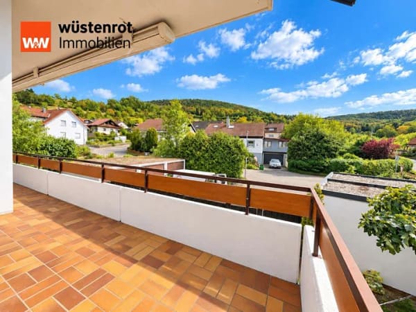 Immobilie in Gammelshausen - Wunderschöne 5 Zimmer Eigentumswohnung mit Balkon in Gammelshausen - Bild 3