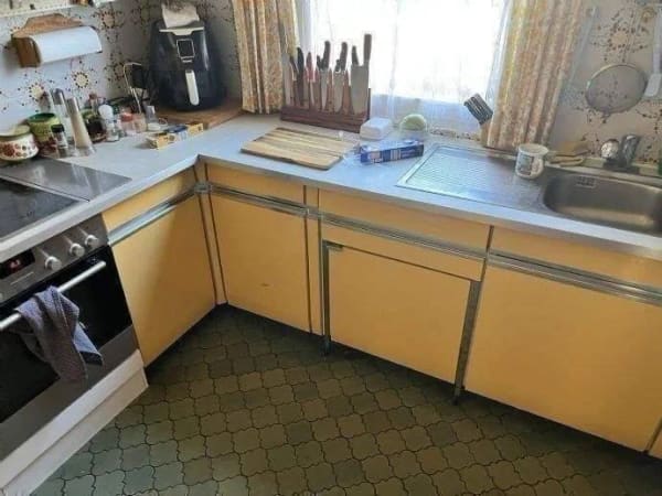 Immobilie in Egling - I. I. TEAM: Wohnen in traumhafter Lage, charmantes Einfamilienhaus in gewachsener Wohngegend !  - Bild 4