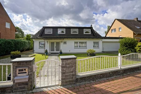 Immobilie in Neustadt am Rübenberge - Einfamilienhaus freistehend in Neustadt am Rübenberge - Bild 1