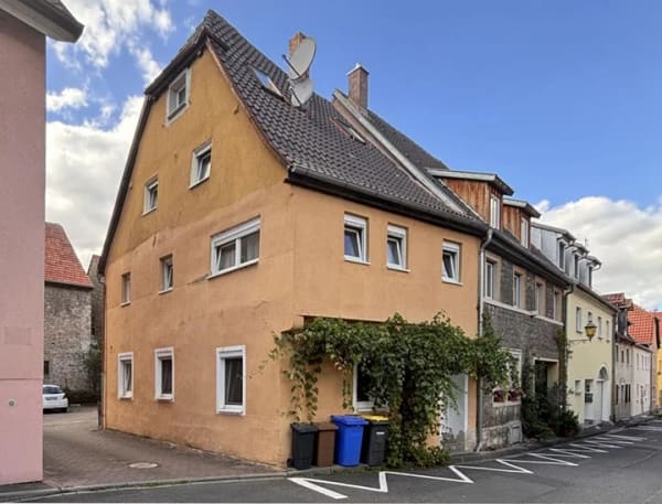 Immobilie in Ochsenfurt - Einfamilienhaus freistehend in Ochsenfurt - Bild 0
