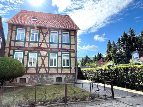 Immobilie in Wernigerode - Für die große Familie und Mutti oder: oben wohnen, unten Büro - im beliebten OT Hasserode - Bild 1