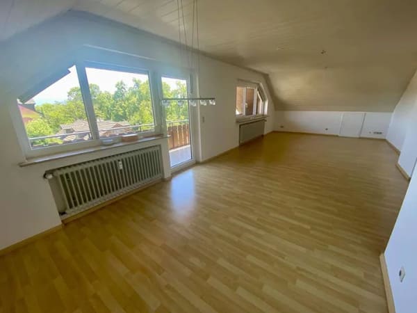 Immobilie in Teningen - 3 Zimmer DG-Wohnung sofort beziehbar - Bild 1