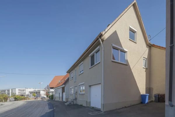 Immobilie in Balingen - Sonniges Zweifamilienhaus: hier ist Platz für mehrere Generationen oder Rendite - Bild 0