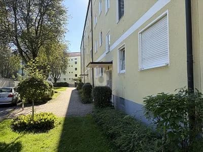 Immobilie in Kirchseeon - ZENTRAL WOHNEN MIT AUSBLICK - Bild 0