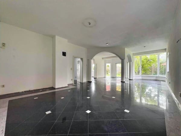 Immobilie in Nersingen - vielseitiges Einfamilienhaus mit 257 m²  Wohnfläche - Bild 4