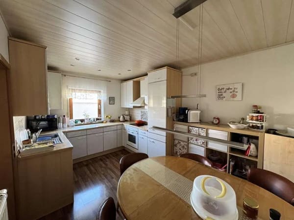 Immobilie in Osthofen - Großzügiges Reihenendhaus mit 210 m², Sauna & Klimaanlage - Bild 1