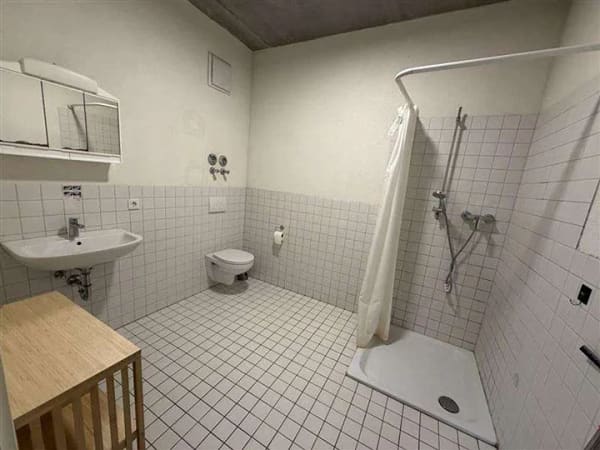 Immobilie in Hoppstädten-Weiersbach - Moderne Wohnung im Studentenwohnheim – Attraktive Kapitalanlage! - Bild 4