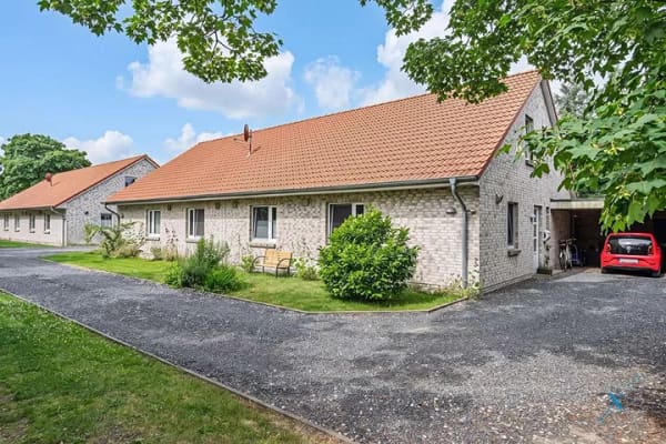 Immobilie in Humptrup - Ruhig gelegenes Zweifamilienhaus in Humptrup – Ideal für Kapitalanleger und Eigennutzer - Bild 1