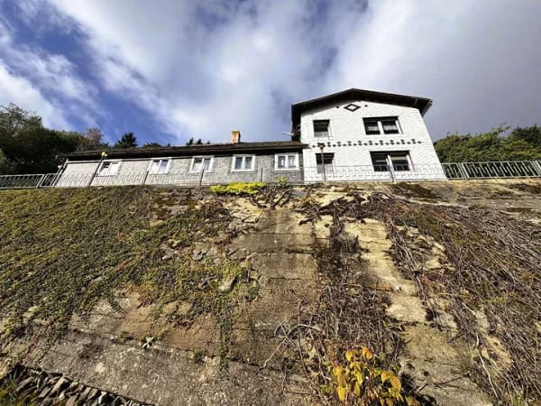 Immobilie in Katzhütte - Alleinlage mit Weitblick? Großzügiges Gebäudeensemble in traumhafter Lage von Katzhütte - Bild 3