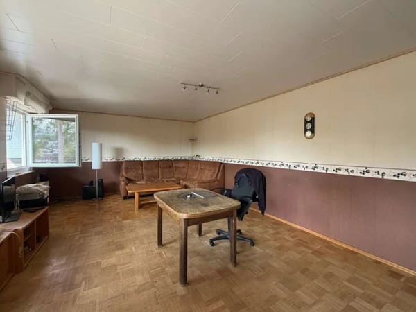 Immobilie in Neuenrade - Einfamilienhaus mit Apartment im Souterrain in bester Wohnlage von Neuenrade - Bild 3
