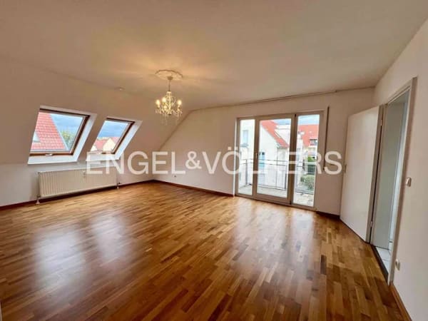 Immobilie in Pleidelsheim - 2,5-Zimmer-Dachgeschosswohnung mit Balkon und individuellem Gestaltungspotenzial - Bild 1
