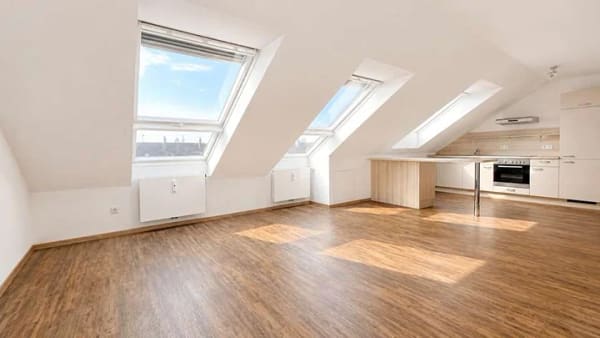 Immobilie in Friedberg - Zwei Wohnwelten unter einem Dach – raffiniert wohnen in Friedberg - Bild 0