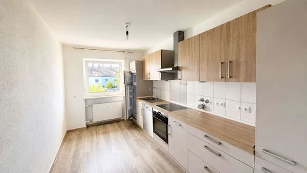 Immobilie in Friedberg - Zwei Wohnwelten unter einem Dach – raffiniert wohnen in Friedberg - Bild 1
