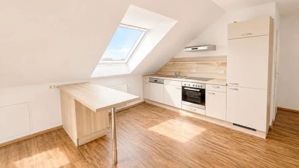 Immobilie in Friedberg - Zwei Wohnwelten unter einem Dach – raffiniert wohnen in Friedberg - Bild 4