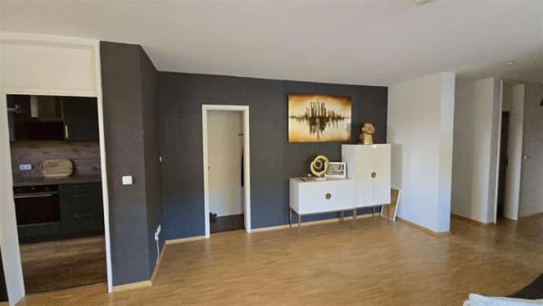 Immobilie in Dittelbrunn - Großzügige Maisonette Wohnung mit Galerie, Dachterrasse und Garage in Dittelbrunn - Bild 2