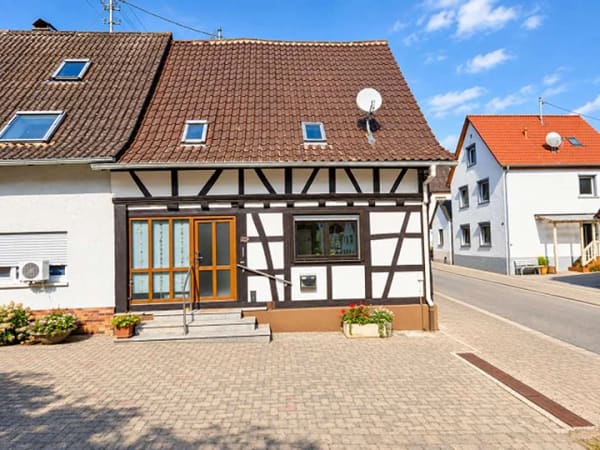 Immobilie in Lustadt - Haus mit Garage, Freisitz und Werkstatt - Bild 2
