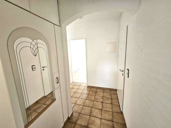 Immobilie in Merzhausen - Familienfreundliche 4 Zi. Eigentumswohnung auf Erbpachtgrundstück in Merzhausen - Bild 1