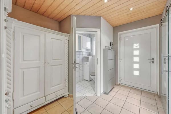 Immobilie in Geltendorf - Attraktive Doppelhaushälfte in 82269 Kaltenberg – Wohnen mit Charme und Perspektive - Bild 2