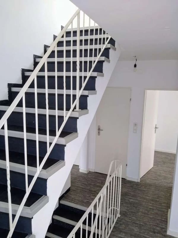 Immobilie in Estenfeld - Provisionsfrei: Haus mit Garage zu verkaufen - Bild 3