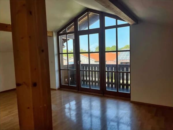 Immobilie in Warngau - attraktive Dachgeschosswohnung in ruhiger Lage - Bild 3