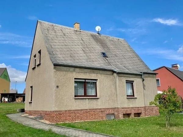 Immobilie in Elsterberg - Einfamilienhaus mit großem Garten ! - Bild 0
