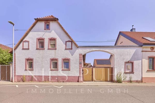 Immobilie in Großniedesheim - Pfälzer Hofreite mit Scheune, Werkstatt & Gewölbekeller – Platz für Ihre Projekte! - Bild 0