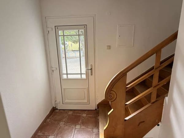 Immobilie in Saarlouis - Modernisiertes Einfamilienhaus in zentraler Lage von Saarlouis-Lisdorf - Bild 2