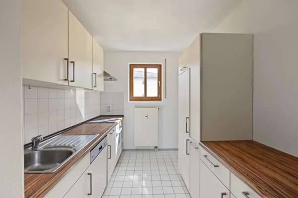 Immobilie in Jettingen-Scheppach - Wohnen im Grünen – gepflegte 3-Zimmer-Wohnung mit großzügigem umlaufendem Balkon - Bild 4