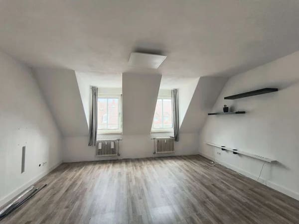 Immobilie in Rastatt - Zentrale 1-Zimmer-Wohnung mit Balkon – perfekt für Eigennutzer und Kapitalanleger - Bild 0