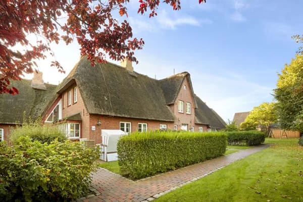 Immobilie in Wrixum - Wrixum/ Pastoratshof: Attraktive 2,5 Zimmer Maisonette- Ferienwohnung mit Kamin und Sauna - Bild 2