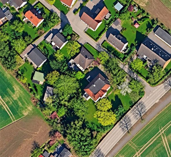 Immobilie in Grömitz - Historisches Herrenhaus mit parkähnlichem Grundstück – ein Anwesen voller Charakter und Möglichkeiten - Bild 0