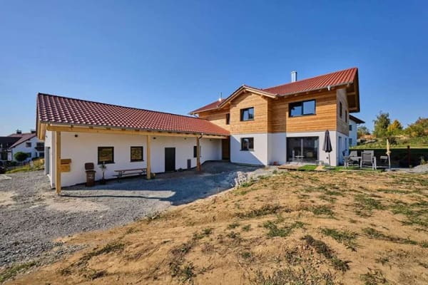 Immobilie in Leiblfing - Exklusiver Neubau (2026): Modernes Einfamilienhaus in Holzbauweise auf 1.124 m² Traumgrundstück - Bild 0