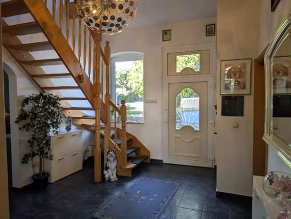 Immobilie in Eldingen - Viel Raum zum Leben – Einfamilienhaus in Alleinlage mit Teich - Bild 1