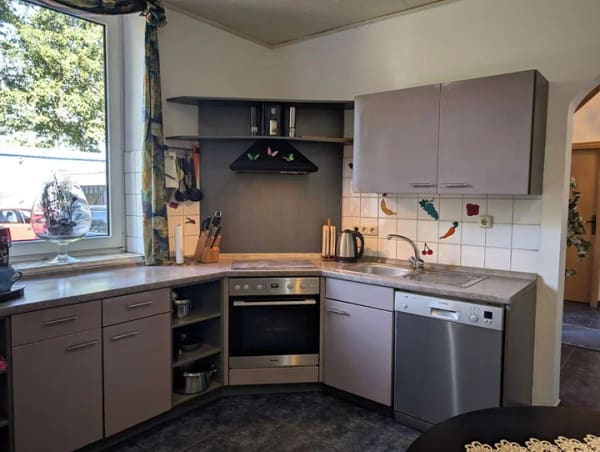 Immobilie in Eldingen - Viel Raum zum Leben – Einfamilienhaus in Alleinlage mit Teich - Bild 2
