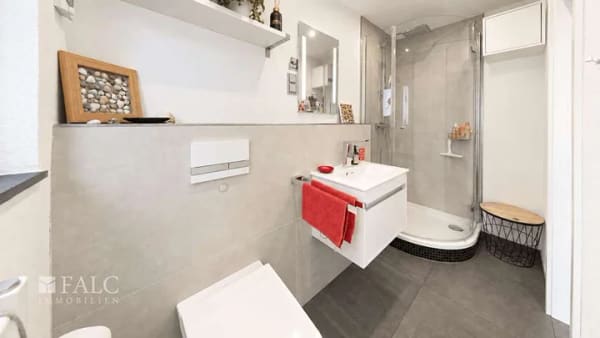 Immobilie in Weitersburg - Großzügige Erdgeschosswohnung mit Fernblick ins Rheintal - Bild 2