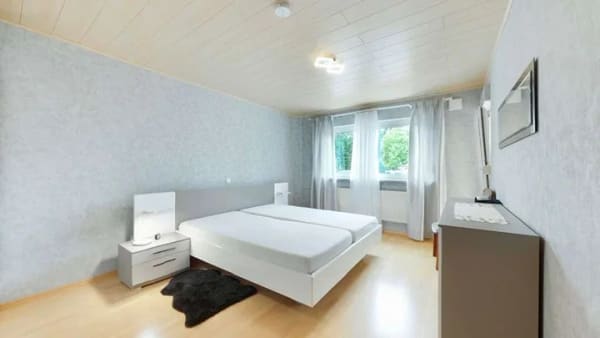 Immobilie in Kreuzwertheim - Modernisiertes 3-Parteienhaus – ca. 220 m² & attraktives Neuvermietungspotenzial - Bild 4