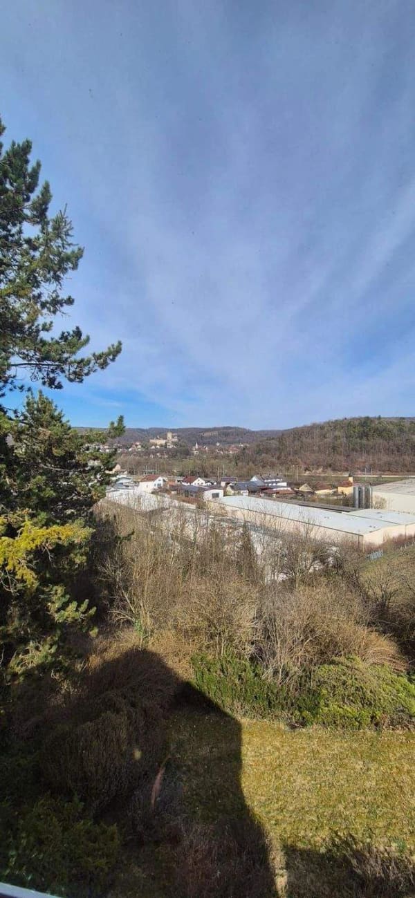 Immobilie in Pappenheim - Natur, Ruhe, Ausblick: Wunderschönes Zuhause in Sackgasse mit Blick auf die Pappenheimer Burg - Bild 1