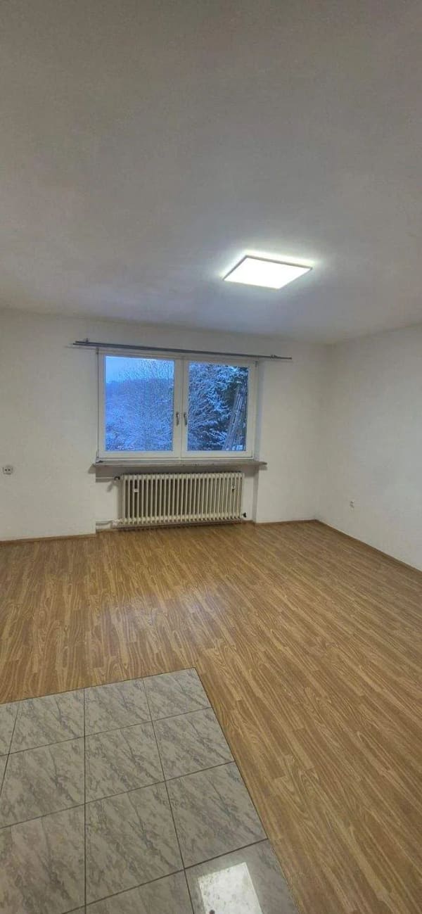 Immobilie in Pappenheim - Natur, Ruhe, Ausblick: Wunderschönes Zuhause in Sackgasse mit Blick auf die Pappenheimer Burg - Bild 4