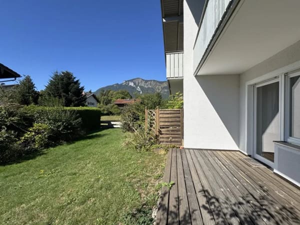Immobilie in Unterwössen - Ruhige, erneuerte, toll ausgestattete 2-Zi.-Garten-ETW mit Südwest-Terrasse + Hobbyraum u. WC im UG - Bild 0