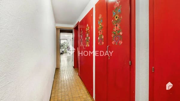 Immobilie in Wutach - Gepflegtes Bauernhaus mit Charme & Potenzial: 2200 m² Grundstück, Scheune & Wohnmöglichkeiten - Bild 2