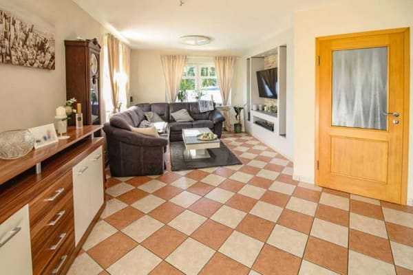 Immobilie in Breiholz - Gehoben ausgestattetes Einfamilienhaus in Breiholz am Nord-Ostsee-Kanal - Bild 1