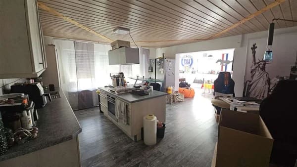 Immobilie in Steinheim am Albuch - Für Mehr-Generationen: 2-Familien-Haus mit Einliegerwohnung - Bild 2