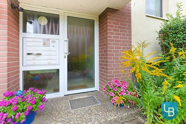 Immobilie in Plön - 2-Zimmer-Eigentumswohnung mit Loggia – zentral in Plön - Bild 3