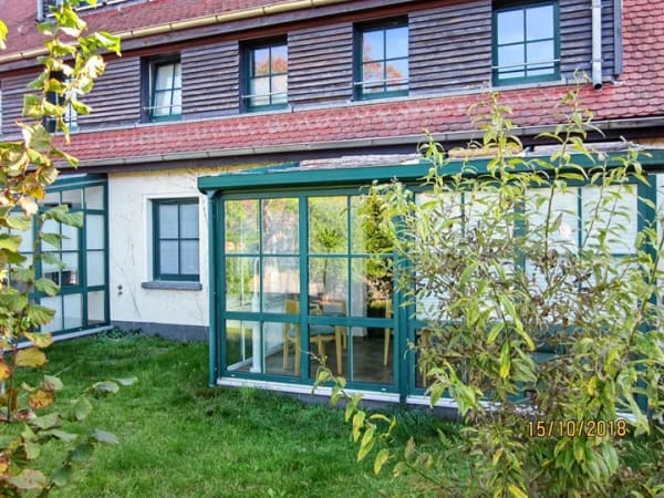 Immobilie in Prerow - Charmantes Ferienappartement mit Wintergarten in Prerow – naturnah und in Richtung Weststrand - Bild 1