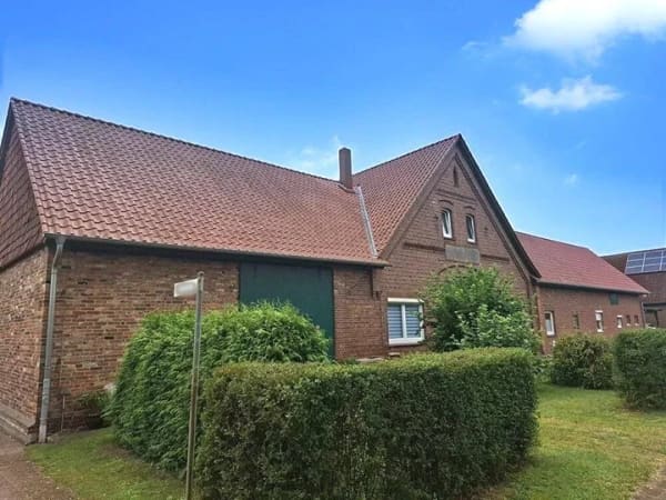 Immobilie in Rehburg-Loccum - Ehemalige Hofstätte mit 3 Wohneinheiten in Rehburg-Loccum - Bild 1