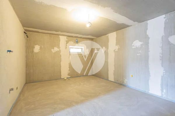 Immobilie in Föhren - Moderne Wohnhaushälfte in begehrte Lage von Föhren Gebiet "Acht" // Innenausbau (selbst)gestalten un - Bild 4