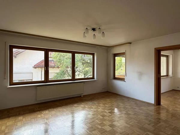Immobilie in Hirrlingen - Ein Zuhause mit Zukunft - Einfamilienhaus mit Ausbaupotenzial und Ortsrandlage! - Bild 4