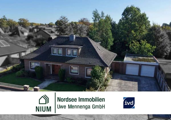 Immobilie in Hage - Großzügiges Wohnhaus mit 10 Zimmern, Garten und vielfältigen Nutzungsperspektiven in bevorzugter Lage von Hage - Bild 0