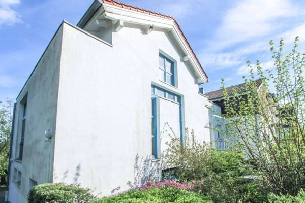 Immobilie in Mandelbachtal - NR. 1791: Architektenhaus mit sehr großem Grundstück in umwerfender Wohnlage - Bild 2