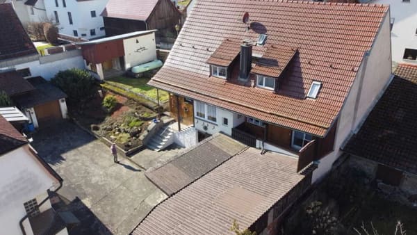 Immobilie in Maßbach - Preisgünstig und sofort beziehbar. - Bild 2